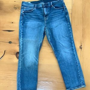 Women’s GAP Jeans - vintage slim mid rise - size 32/14S